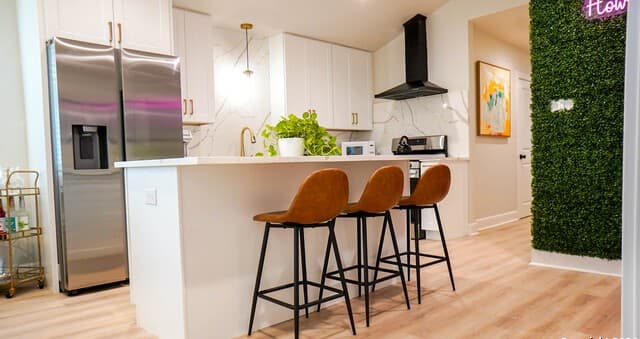 rental at 354  Lone Star Blvd. in San Antonio, TX — photo 1