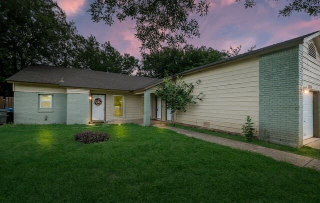 rental at 5214  Meadow Rise St in San Antonio TX