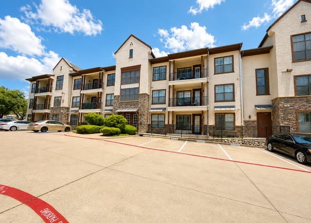 rental at 7342  Oak Manor Dr Unit 1205 in San Antonio TX