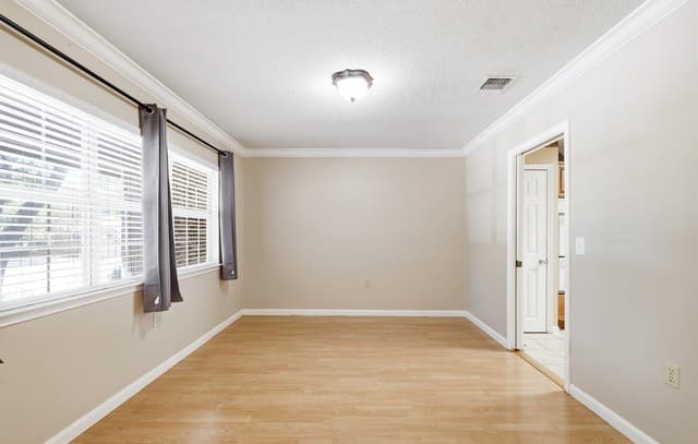 rental at 8411  Aristotle in Universal City TX