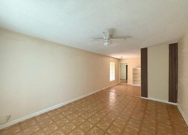 rental at 1741  Sacramento in San Antonio, TX — photo 2