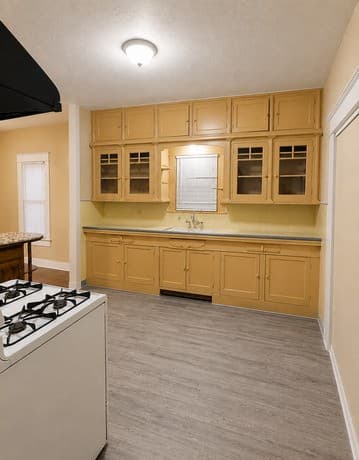 2-bedroom rental at 314 N Nueces Unit A in San Antonio, TX — photo 5