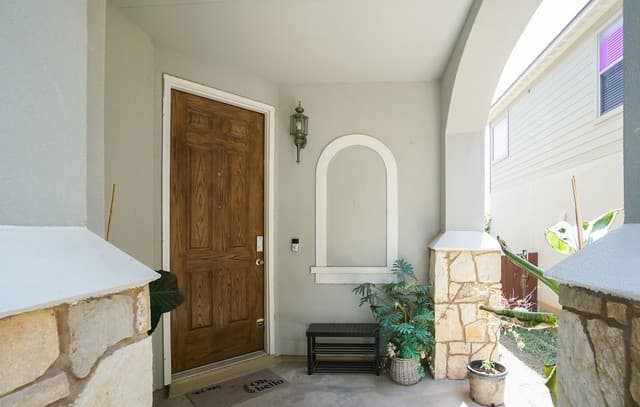 rental at 4218  Woodbridge Way in San Antonio TX
