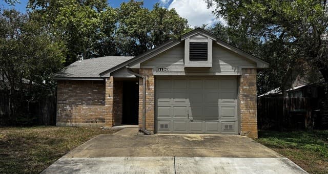 rental at 11343  Fish Springs in San Antonio TX