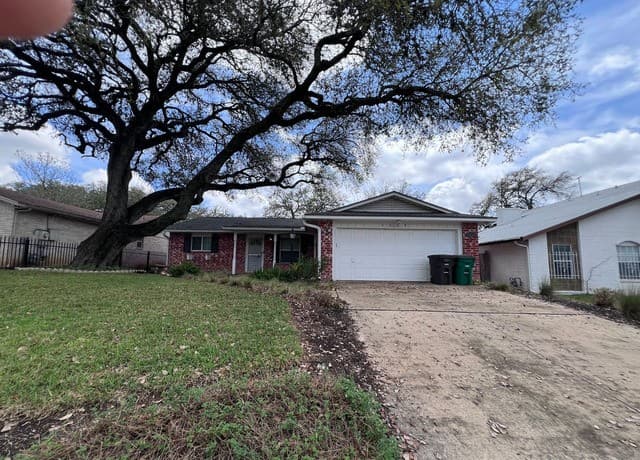 rental at 6234  Pancho Villa Dr in San Antonio TX