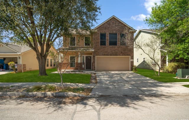 rental at 124 Rustic Trl in Cibolo TX