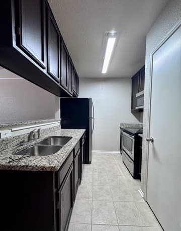 rental at 4803  Hamilton Wolfe Rd Unit 604 in San Antonio, TX — photo 2