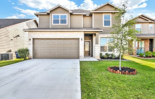rental at 6035  Snorkel Sq in Converse TX