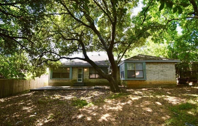 rental at 11304  Forest Gleam in Live Oak, TX — photo 3