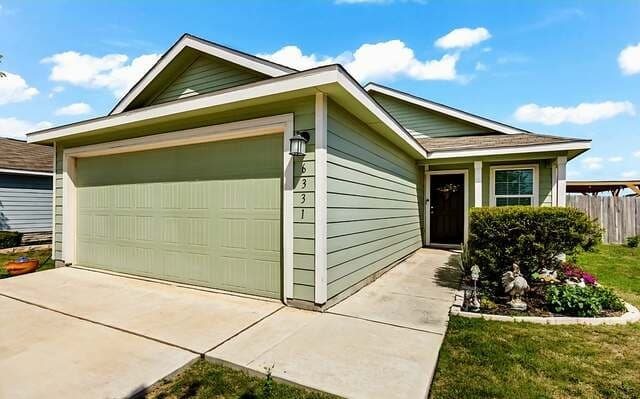 rental at 6331 Arredondo Run in San Antonio TX