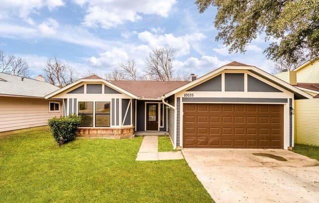 rental at 10035  Aztec Vlg in San Antonio, TX — photo 1
