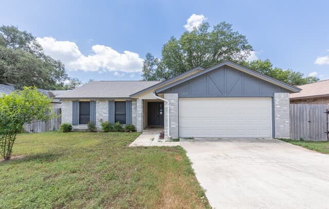 rental at 5647  Timberhurst in San Antonio TX