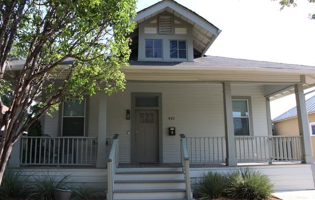 rental at 421  Devine St Unit 1 in San Antonio TX