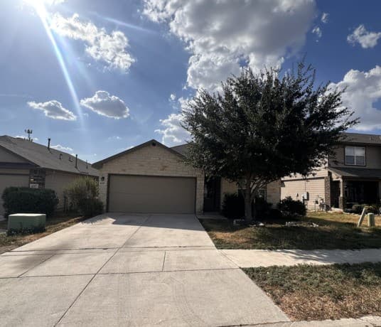 rental at 4103  Espada Fls in San Antonio TX