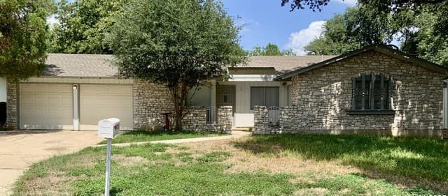 rental at 5711  Gillis in San Antonio TX