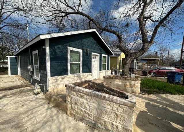 rental at 2925 Tampico St in San Antonio TX