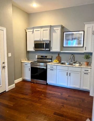 rental at 609 W Agarita Ave in San Antonio, TX — photo 4