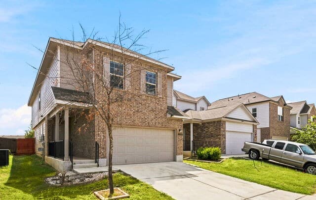 rental at 10426  Green Lake Dr in San Antonio TX