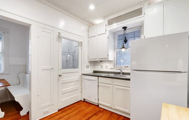 rental at 903 E Euclid Ave Unit 903 in San Antonio, TX — photo 5
