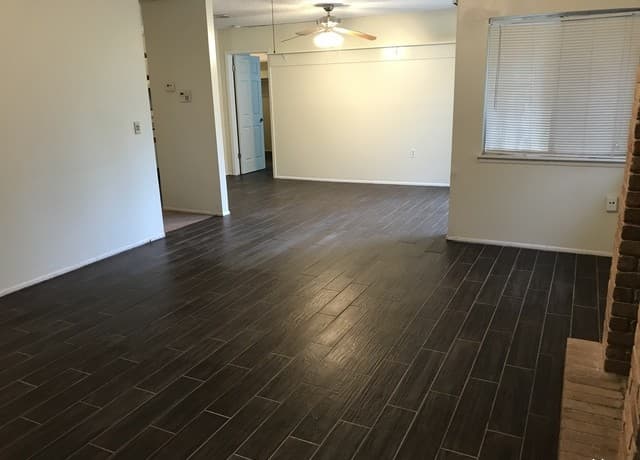 rental at 16614  Crested Butte St in San Antonio, TX — photo 2