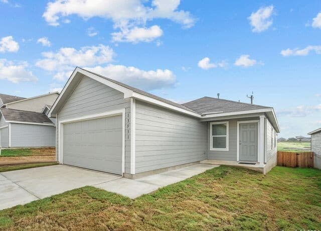rental at 13931  Wool Park in San Antonio, TX — photo 1