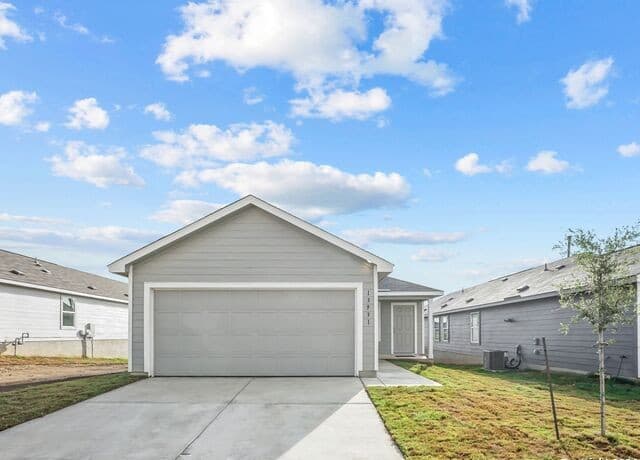 rental at 13931  Wool Park in San Antonio, TX — photo 2
