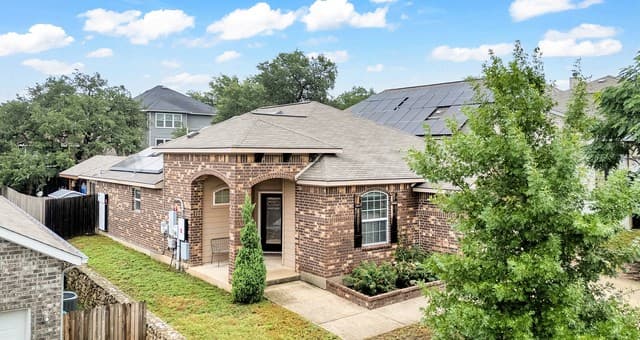 rental at 7603  Presidio Hvn in Boerne, TX — photo 3