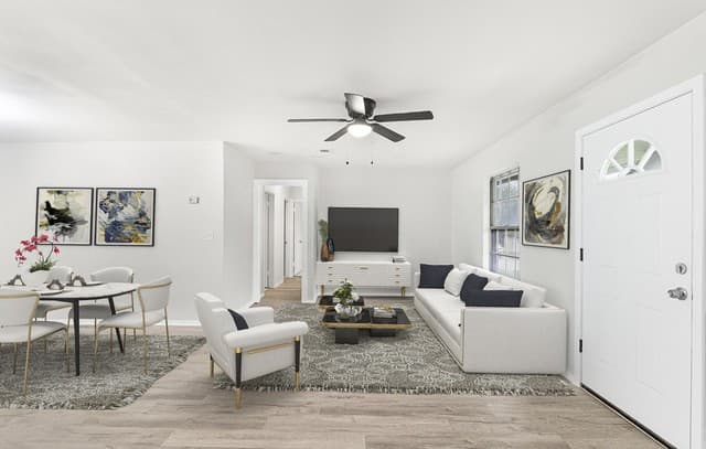rental at 7335  Glen Brk in San Antonio, TX — photo 3