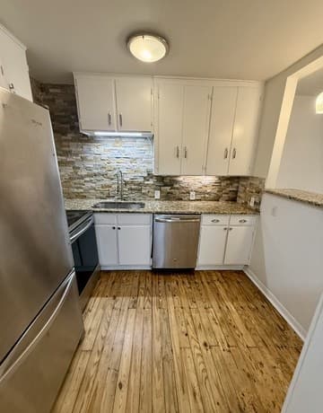 rental at 215  Deerwood Dr in San Antonio, TX — photo 5