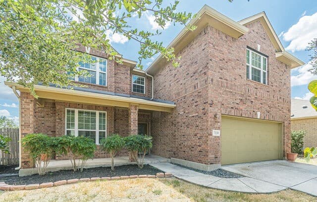 rental at 7230  Willow Rain in San Antonio, TX — photo 3