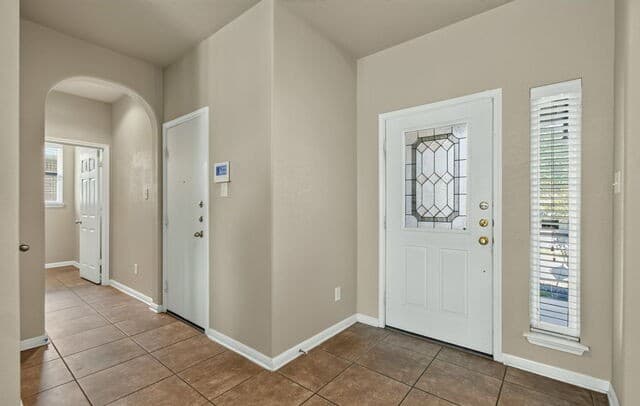 rental at 7230  Willow Rain in San Antonio, TX — photo 5