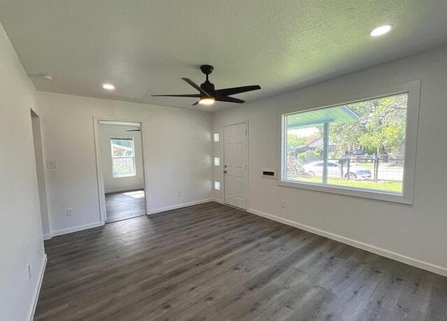 rental at 1431  Delgado St in San Antonio, TX — photo 2