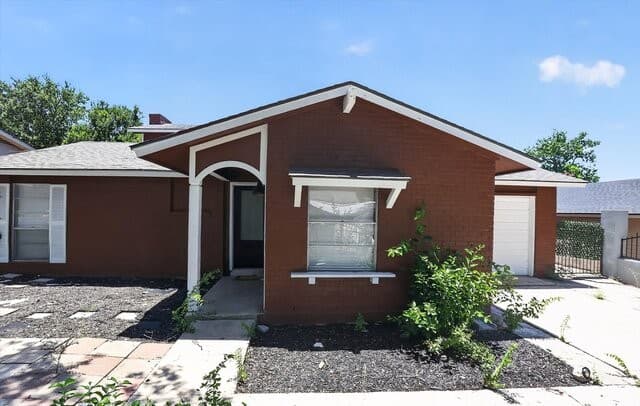 rental at 5318  Costa Mesa St in San Antonio, TX — photo 4