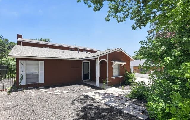 rental at 5318  Costa Mesa St in San Antonio, TX — photo 5