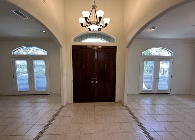 rental at 29214  Lawrence Way in Fair Oaks Ranch, TX — photo 3
