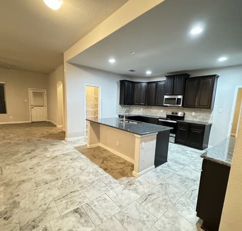 rental at 4576  Scots Elm in Schertz, TX — photo 3