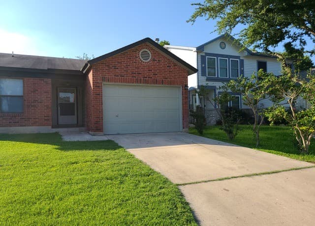 rental at 4619  Desert Poppy in San Antonio, TX — photo 1