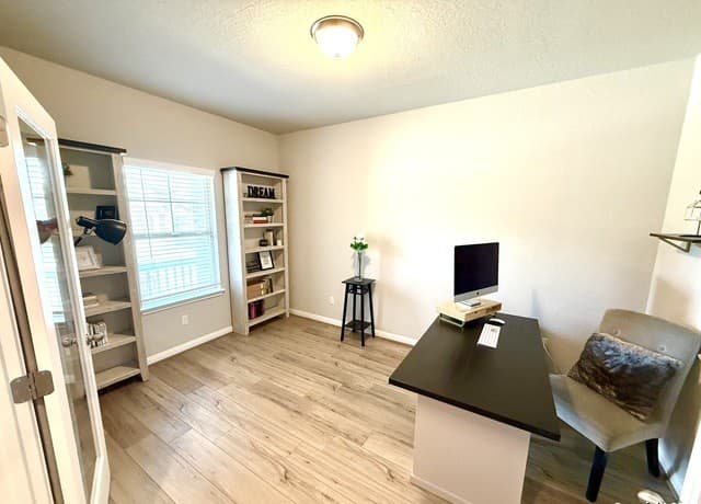 rental at 320  Goodfella Ave in San Antonio, TX — photo 4