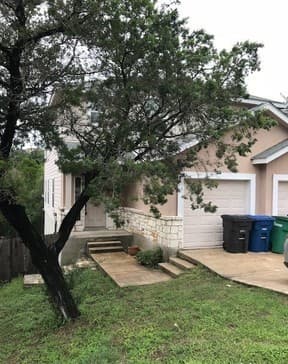rental at 7418  Moss Brook Dr Unit 101 in San Antonio, TX — photo 3