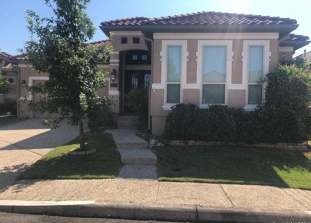 rental at 19538  Brooke Pl in San Antonio, TX — photo 1