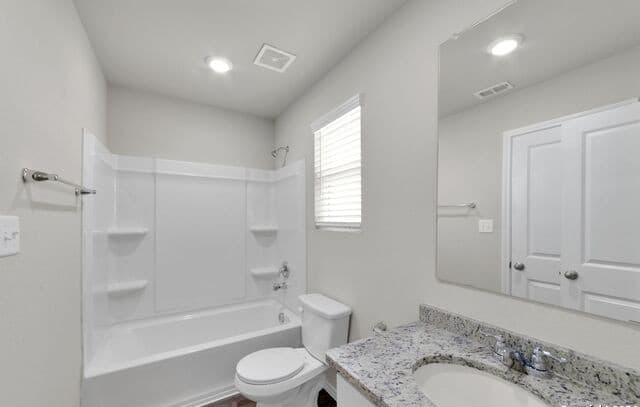 rental at 623  Ryan Xing in San Antonio, TX — photo 4