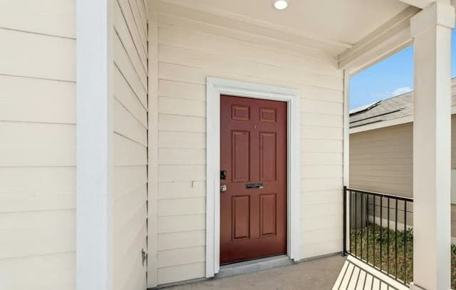 rental at 5330  Flying Hooves in San Antonio, TX — photo 2