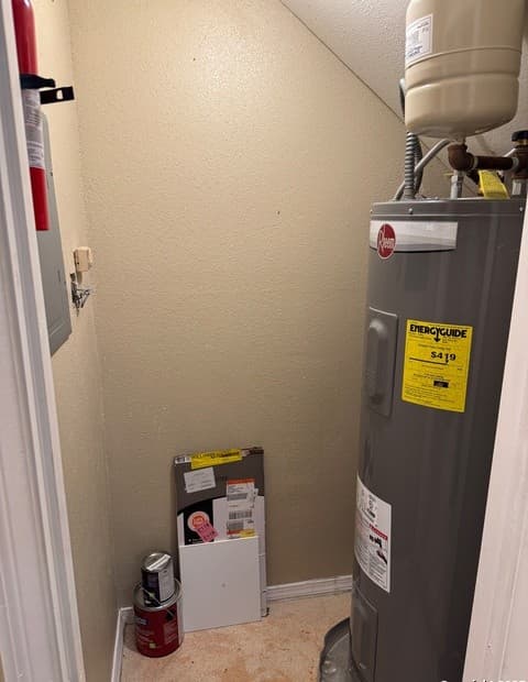 rental at 4903  Ali Ave Unit 2 in San Antonio, TX — photo 5