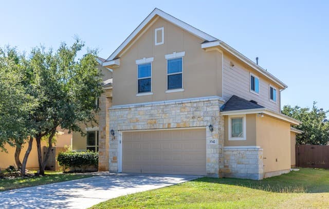 rental at 3742  Ox-eye Daisy in San Antonio, TX — photo 1