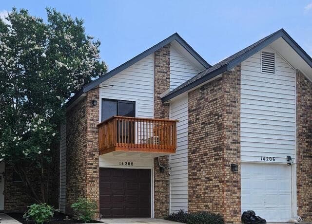 rental at 14208  Indian Woods in San Antonio, TX — photo 1
