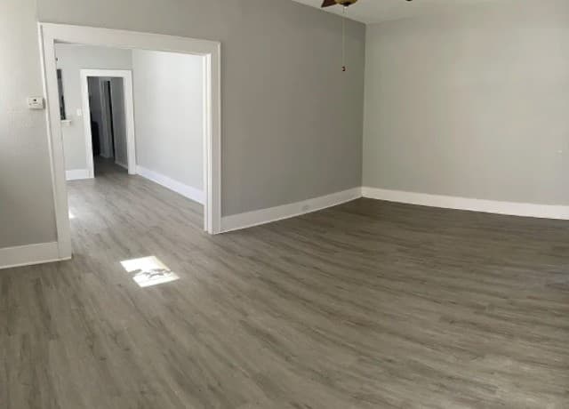 rental at 433 W Rosewood Ave Unit 1 in San Antonio, TX — photo 4