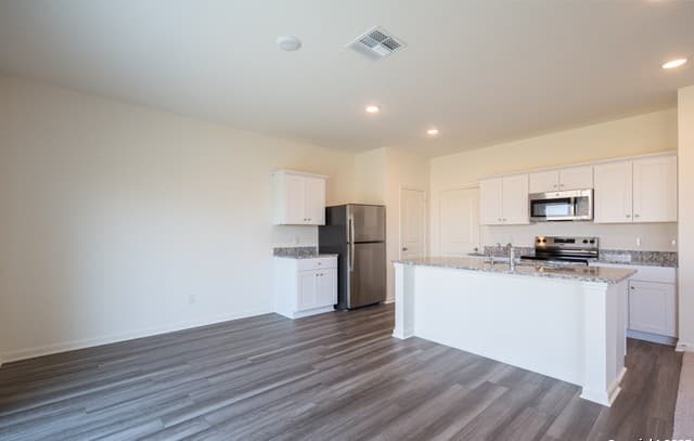 rental at 7507  Burrowing Cobra in San Antonio, TX — photo 5