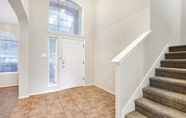 rental at 735  Park Pt in San Antonio, TX — photo 2