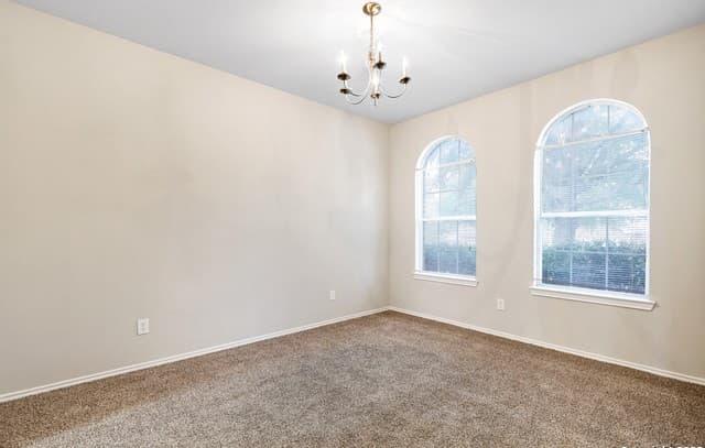 rental at 735  Park Pt in San Antonio, TX — photo 3