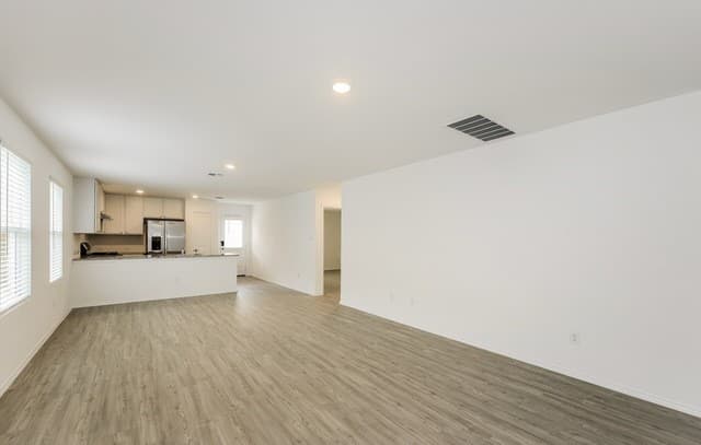 rental at 8810  McCoy in Converse, TX — photo 4
